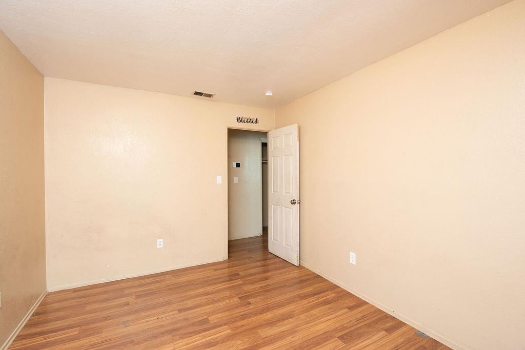 309 Lovell Way