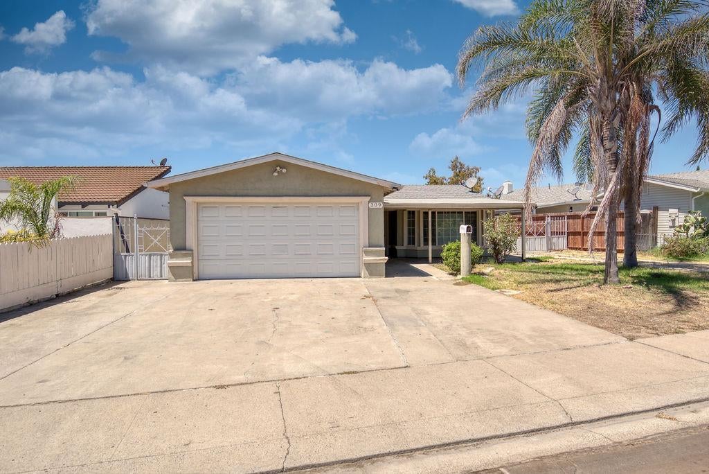 309 Lovell Way