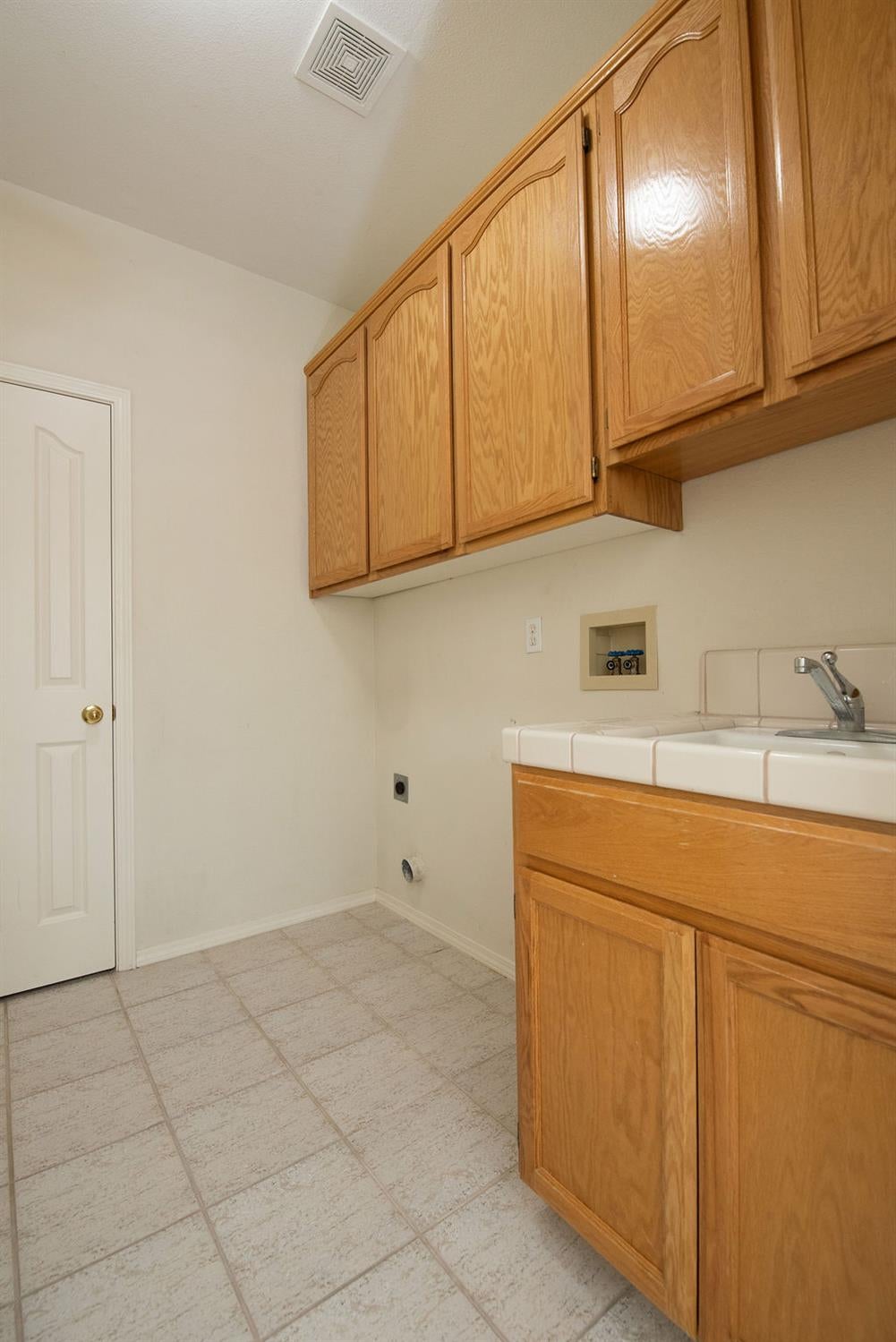 1500 Scenic Drive 23