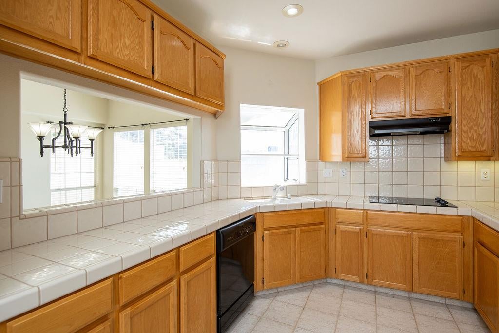 1500 Scenic Drive 23