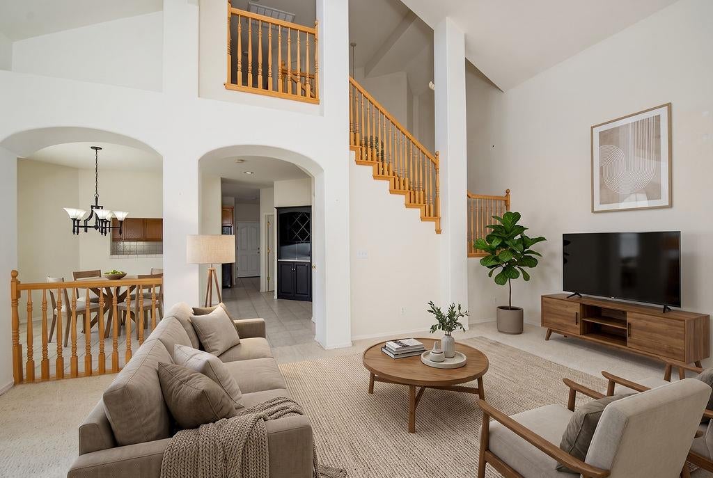 1500 Scenic Drive 23