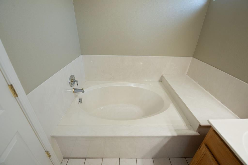 1500 Scenic Drive 23