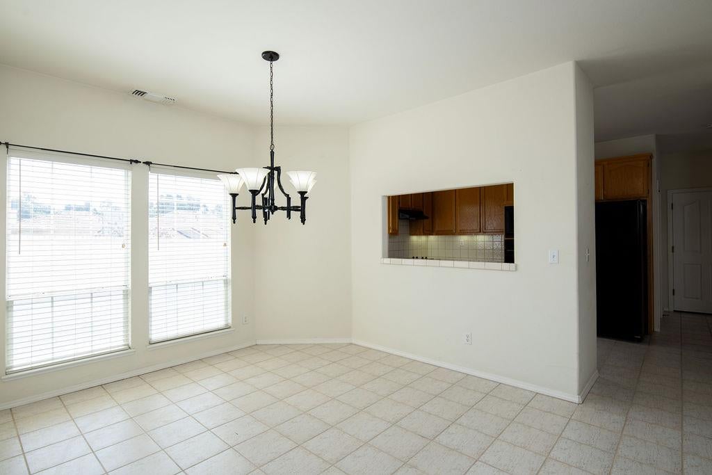 1500 Scenic Drive 23