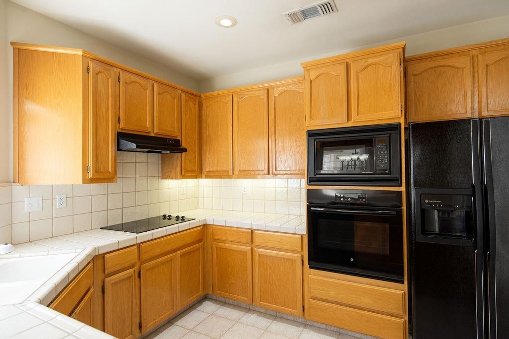 1500 Scenic Drive 23