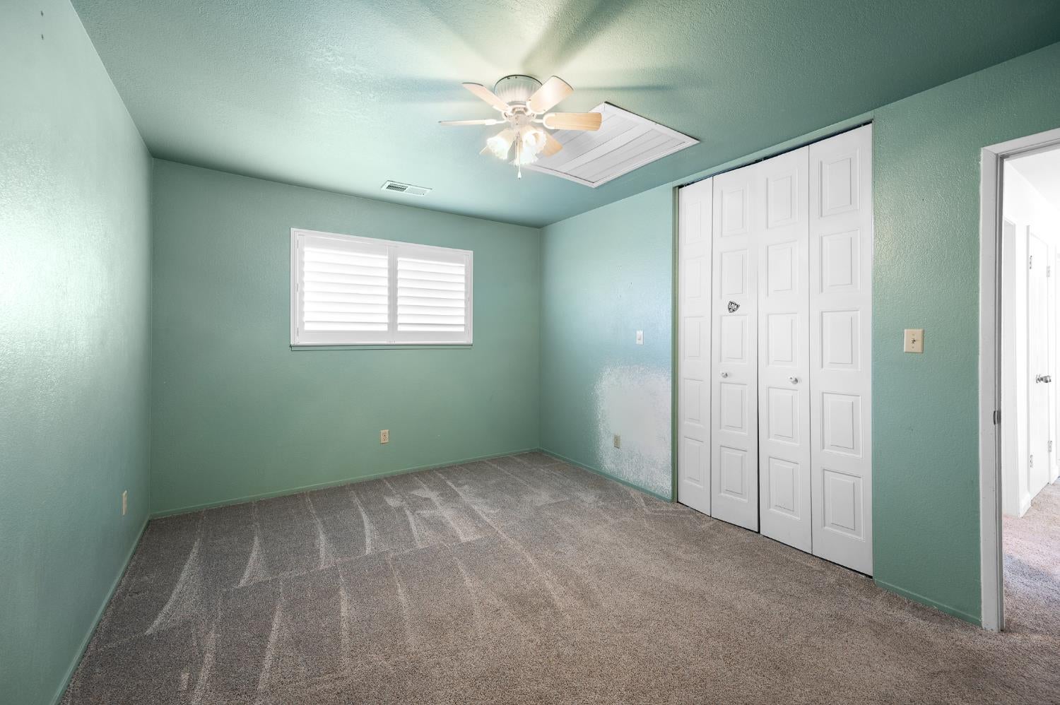 3609 Kona Oak Drive