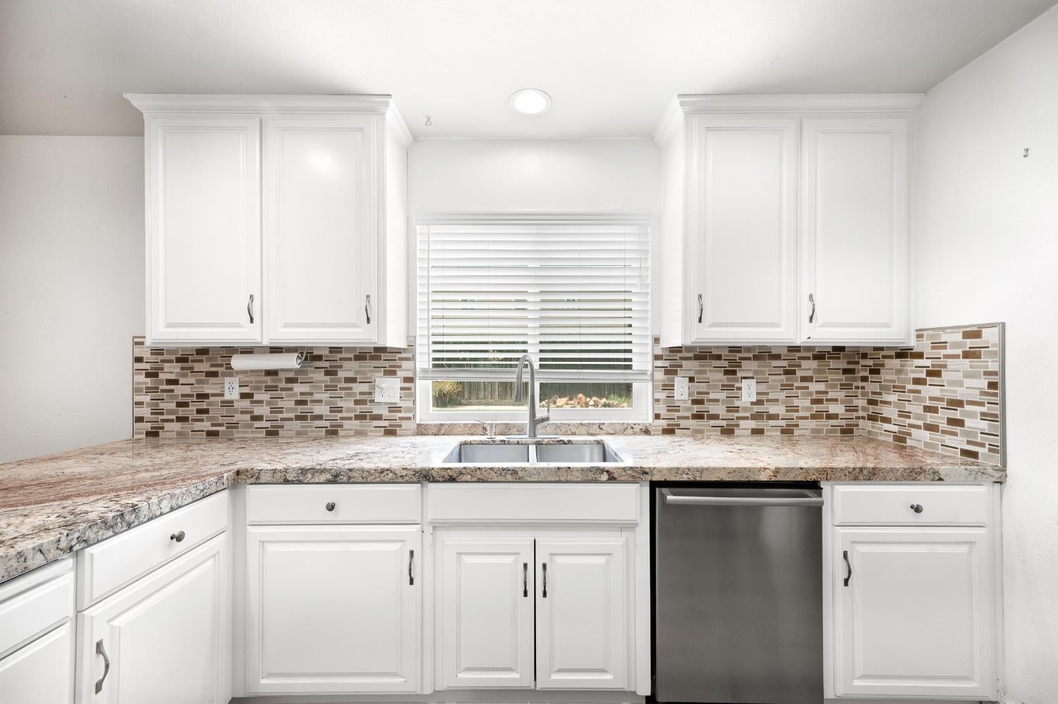 3609 Kona Oak Drive