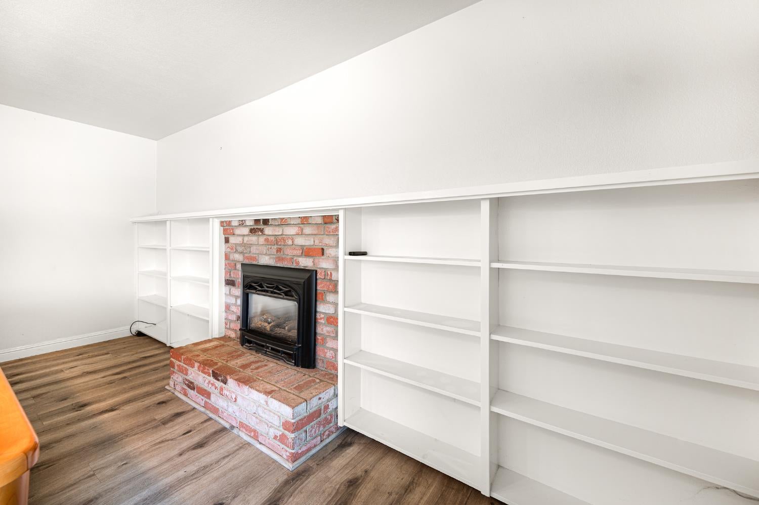 3609 Kona Oak Drive