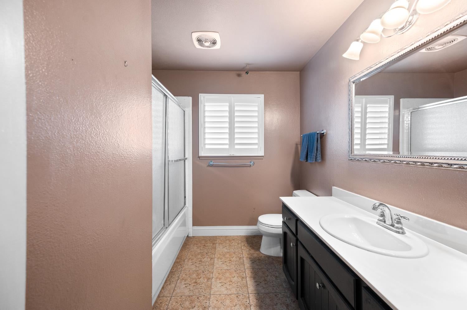 3609 Kona Oak Drive