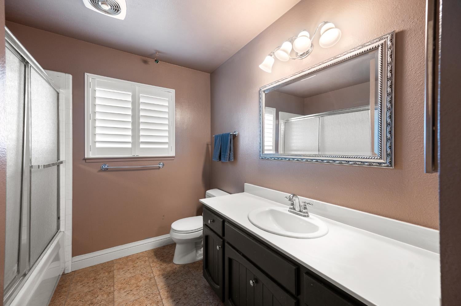 3609 Kona Oak Drive