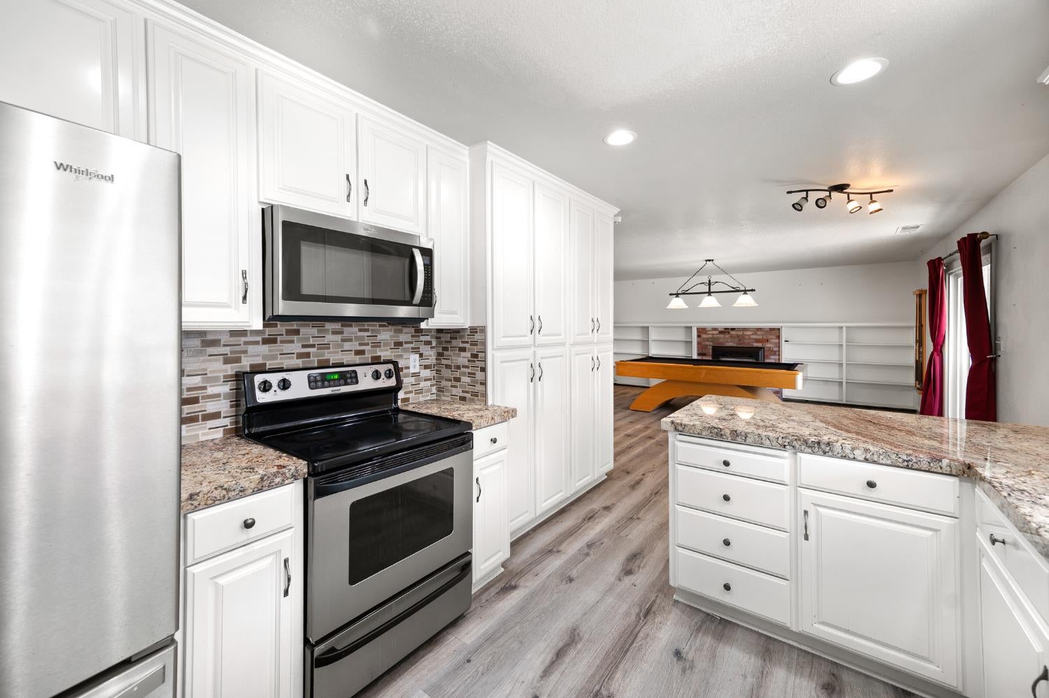 3609 Kona Oak Drive