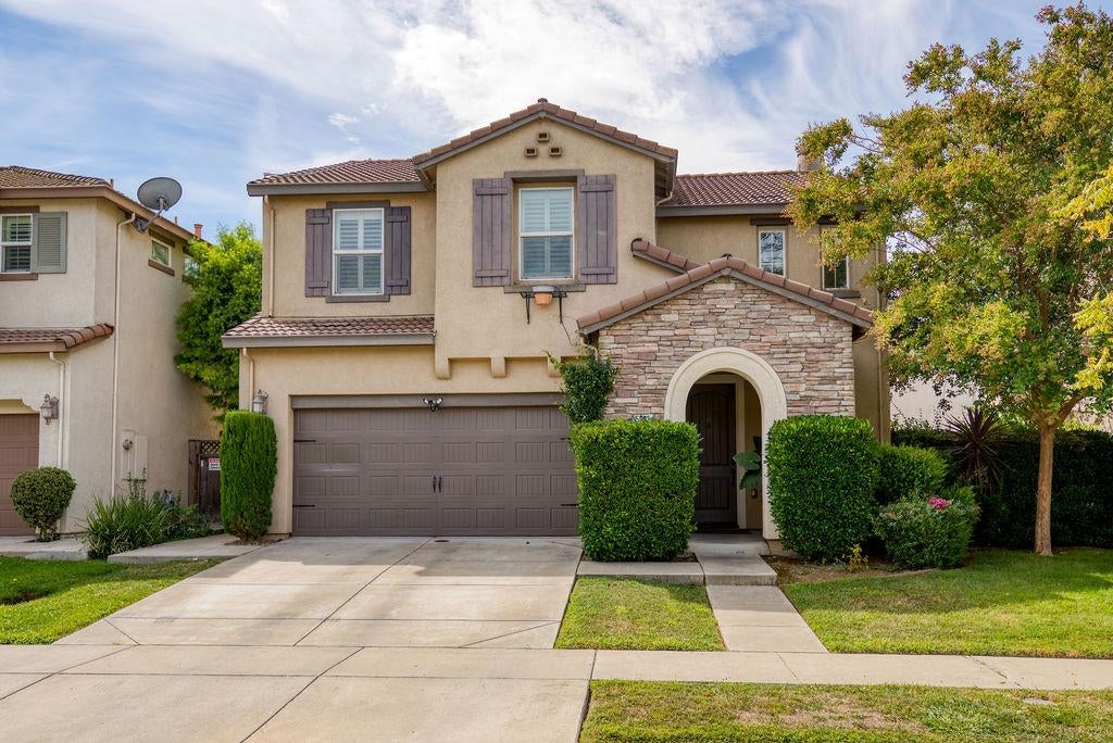 5932 Pebblestone Way