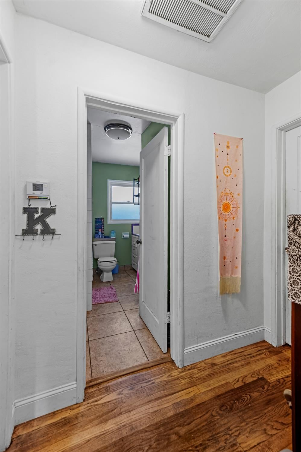 1402 W 22nd Street