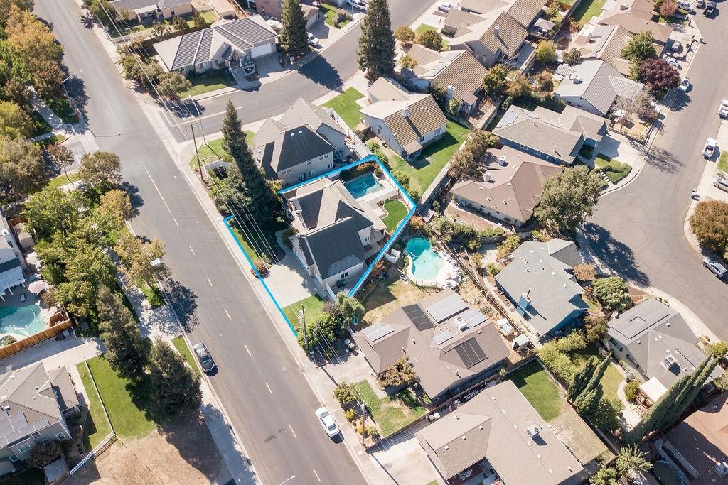 748 Valley View Drive