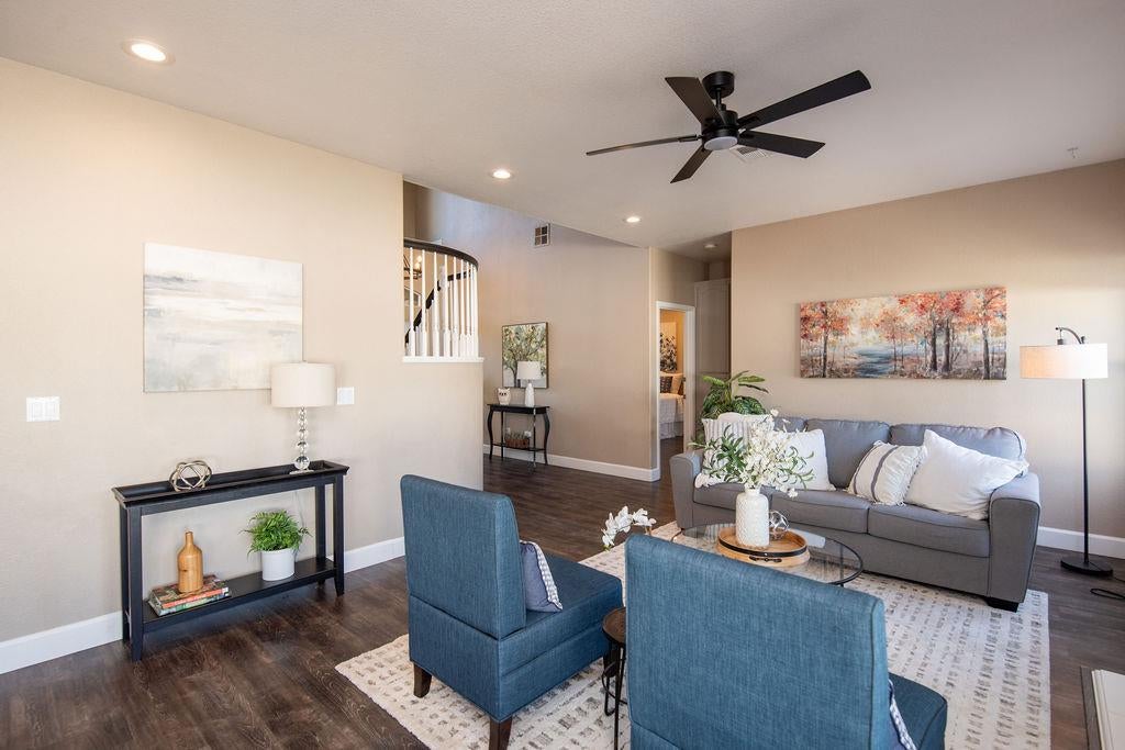 748 Valley View Drive