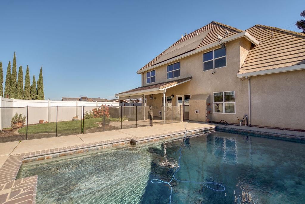 748 Valley View Drive