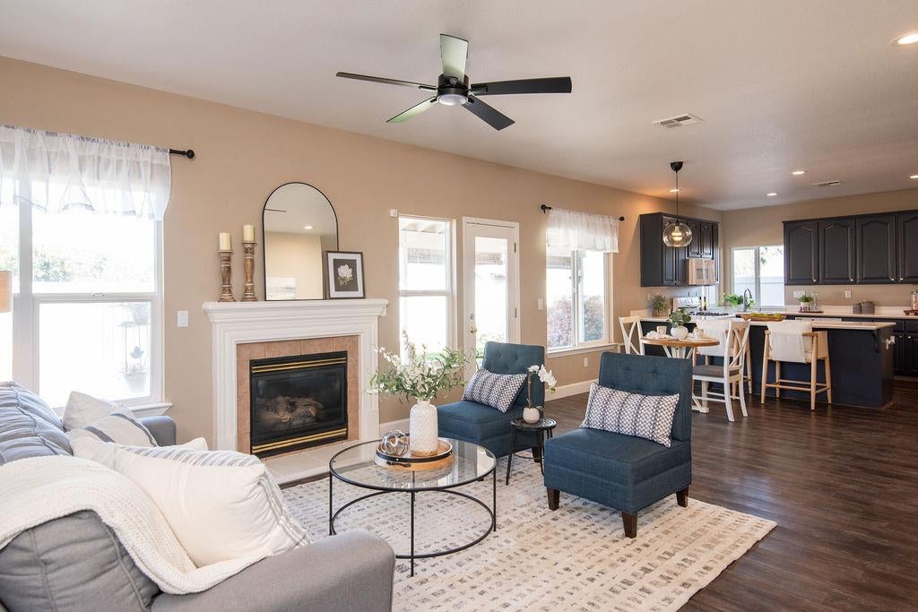 748 Valley View Drive