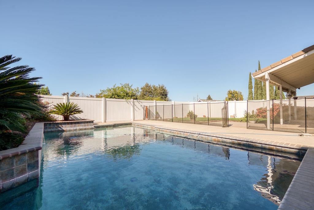 748 Valley View Drive