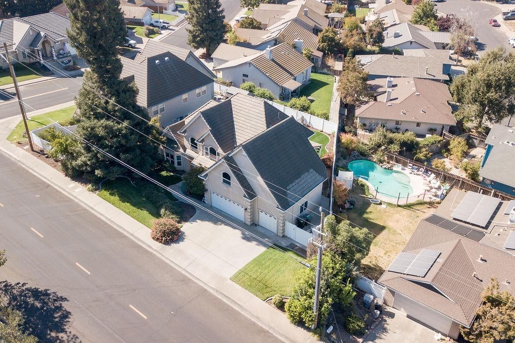 748 Valley View Drive