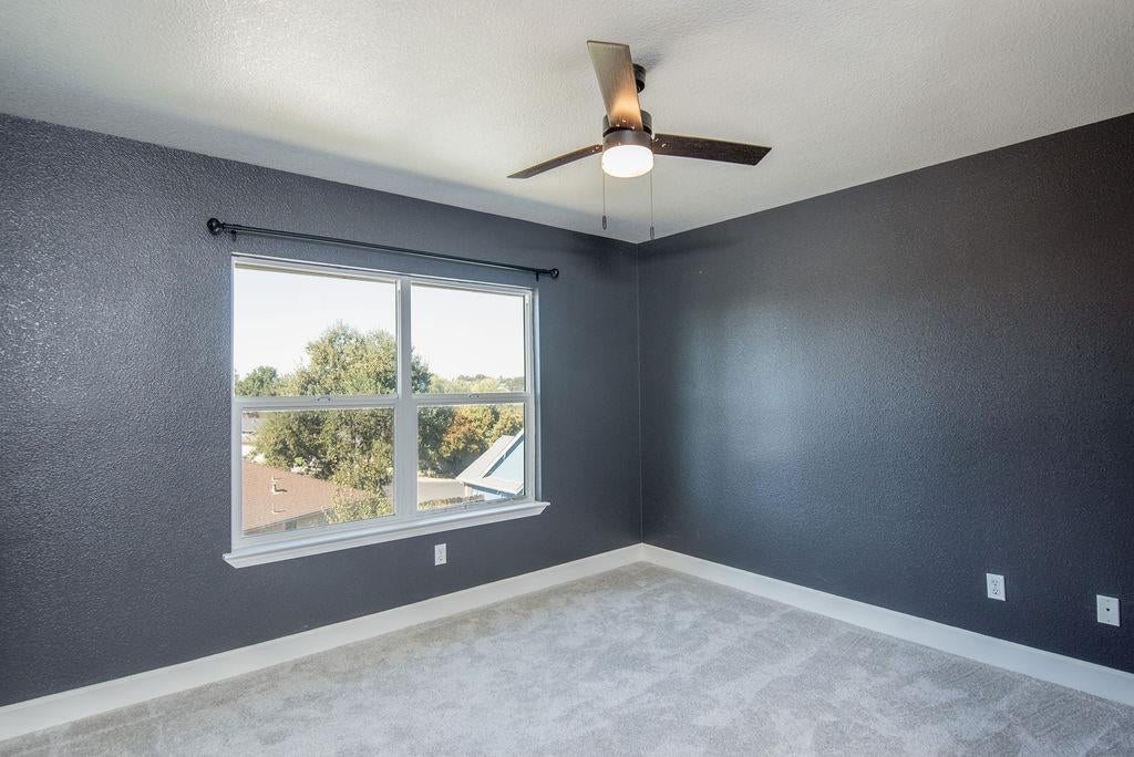 748 Valley View Drive