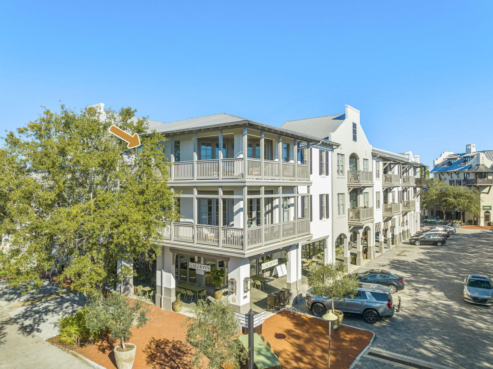 104 N Barrett Square, # 3C
