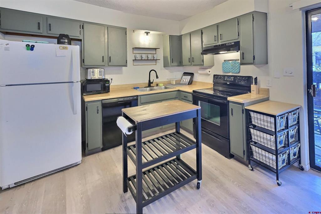 1210 Avenida del Sol Unit: 525