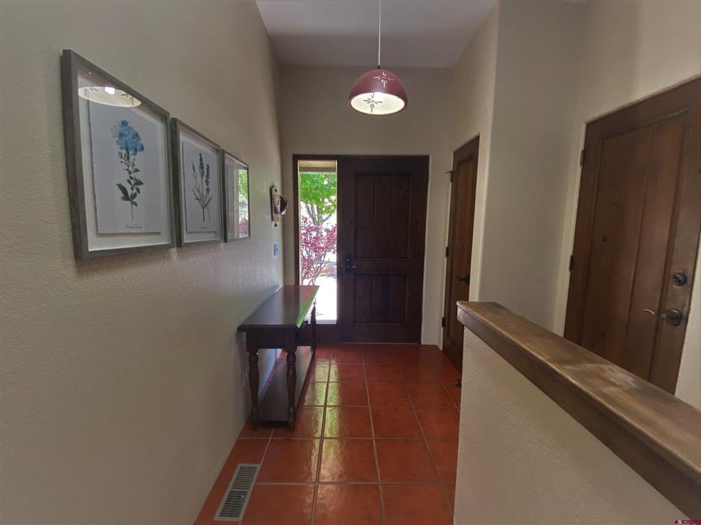 15 Ophir Drive