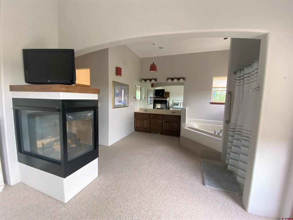 15 Ophir Drive