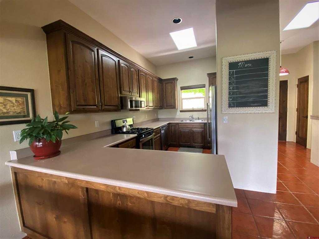 15 Ophir Drive