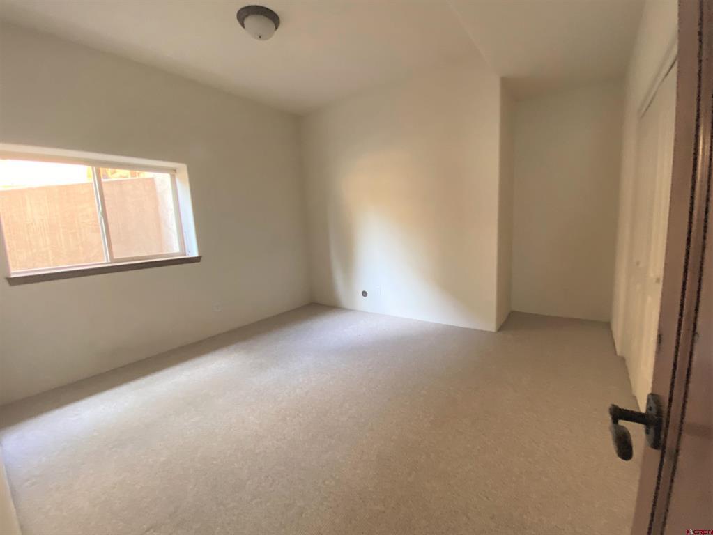 15 Ophir Drive