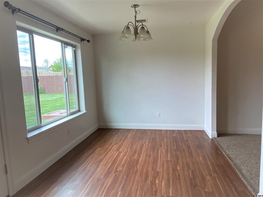 817 Hickory Ridge
