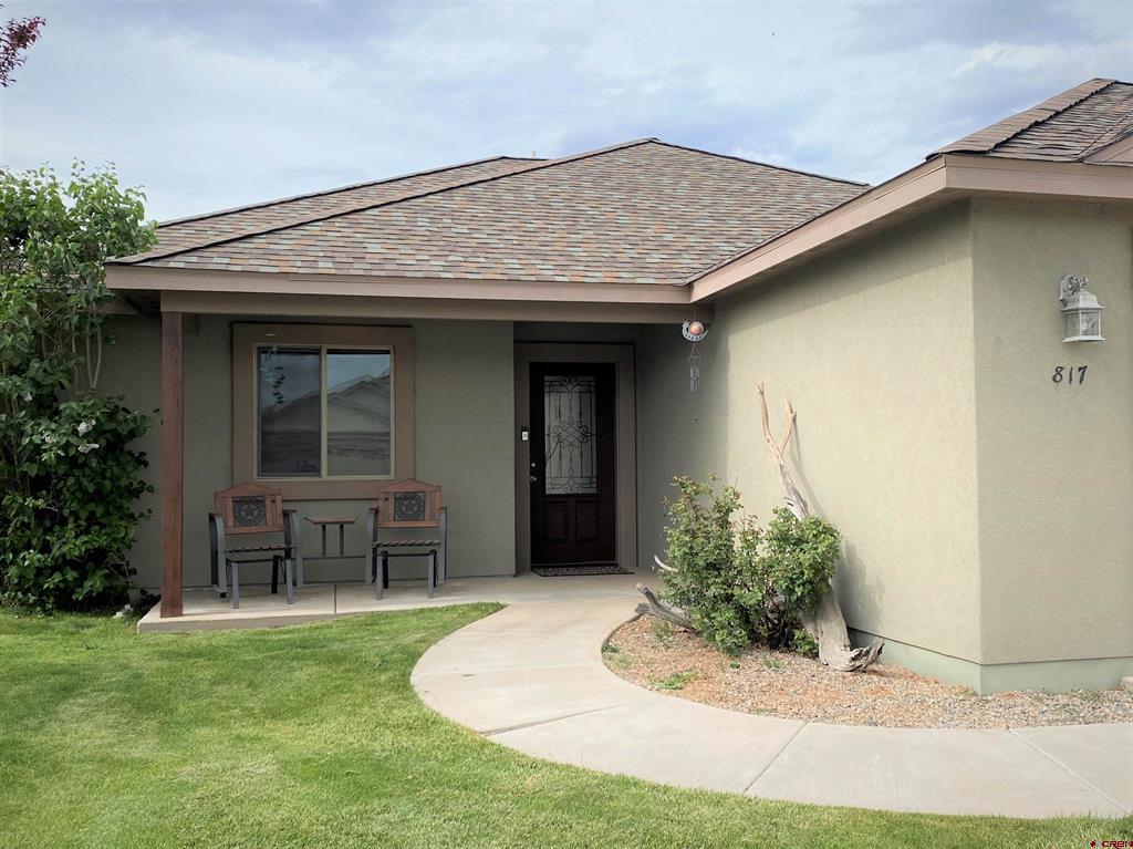 817 Hickory Ridge