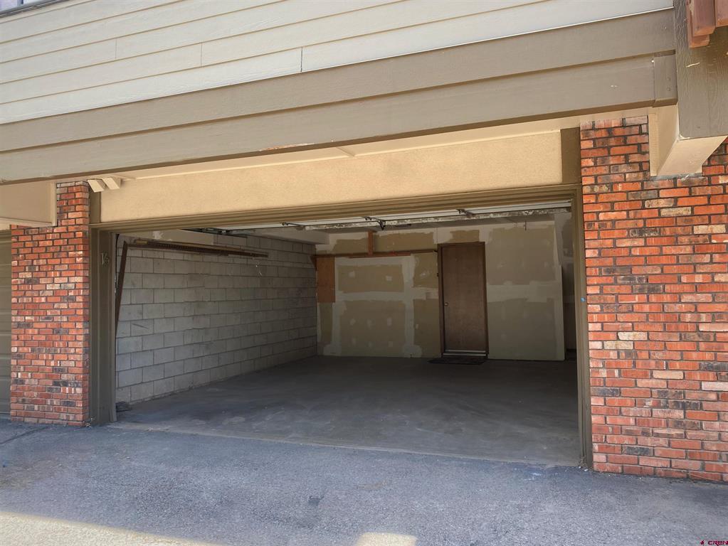 161 E 33rd Street #16 Unit: #16