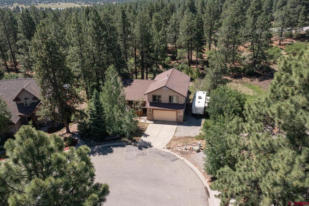 77 Hunter Court