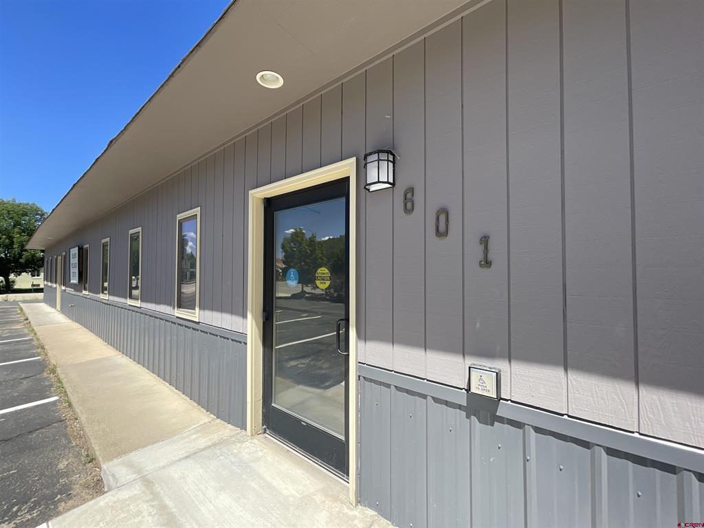 601 Central Avenue