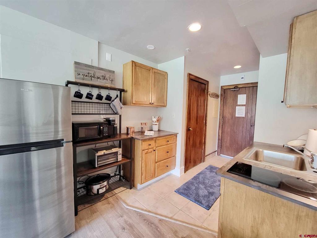 314 N Tamarron Drive Unit: 108