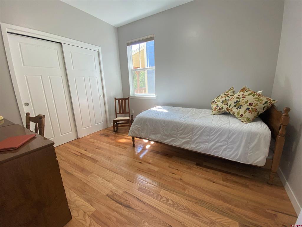 472 Clear Spring Ave