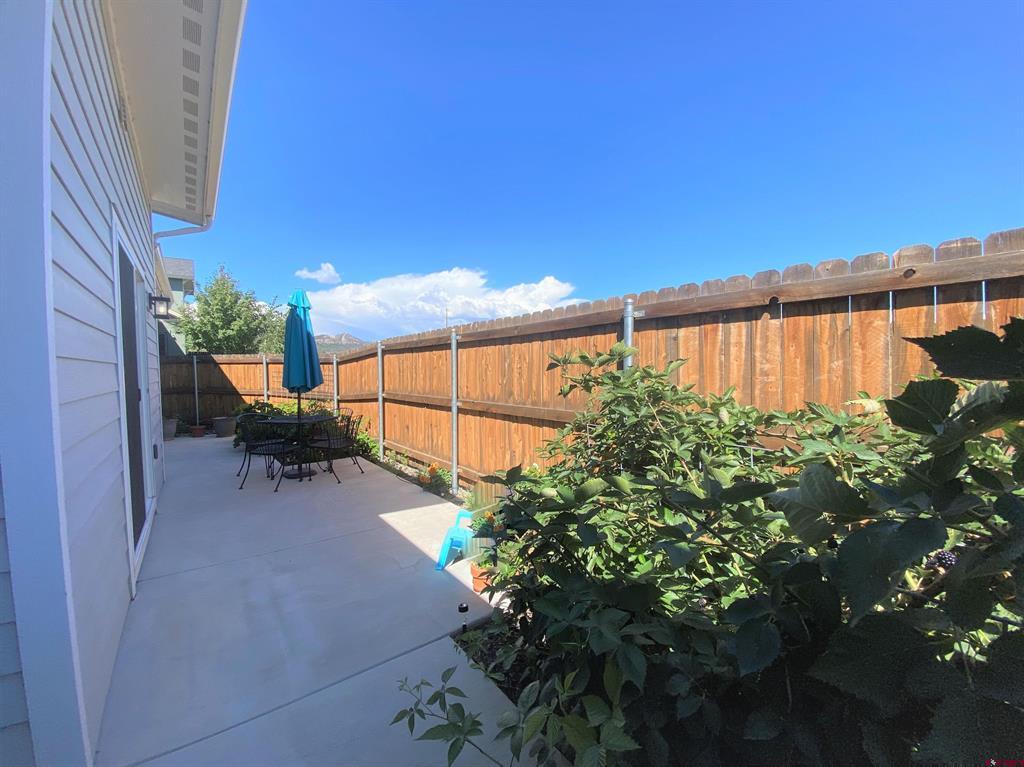 472 Clear Spring Ave