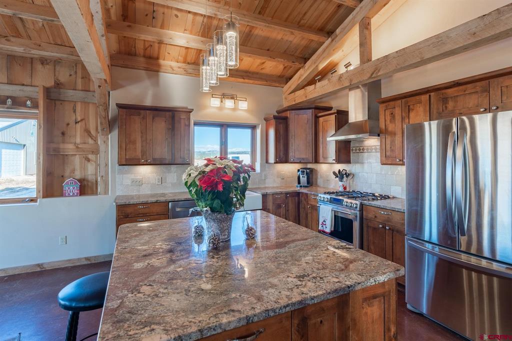 103 Lone Pine Gulch Road