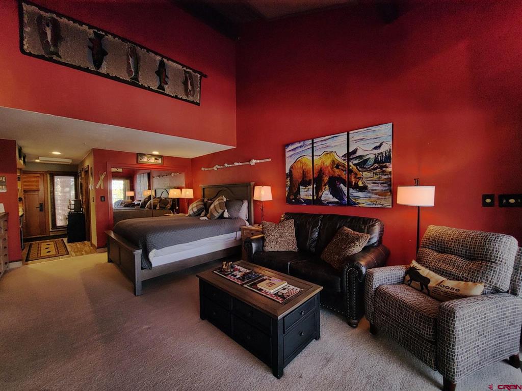 961 N Tamarron Drive Unit: 626