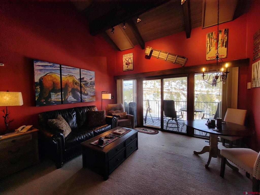 961 N Tamarron Drive Unit: 626