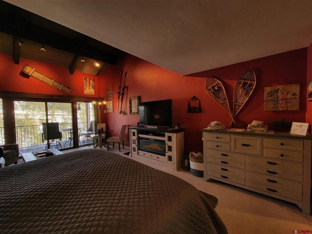 961 N Tamarron Drive Unit: 626