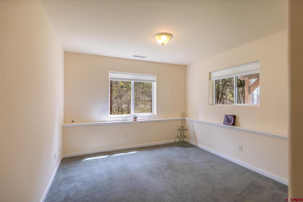 460 E Valley View Drive