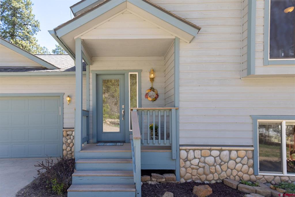 460 E Valley View Drive