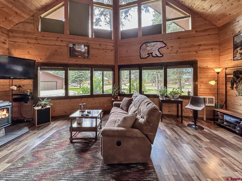 604 W Grimes Creek Road