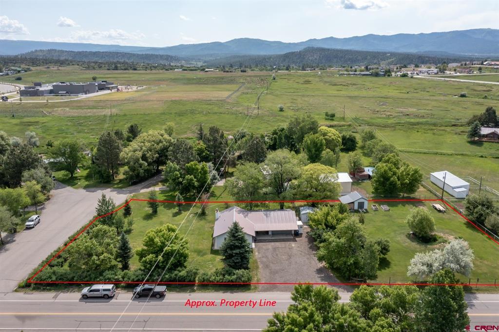 548 N Mountain View Drive