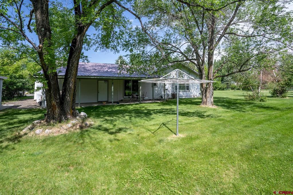 548 N Mountain View Drive