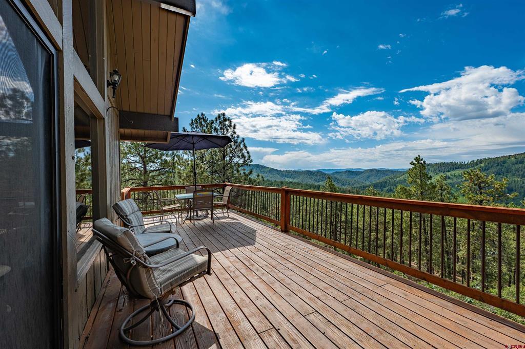 551 E Valley View Drive