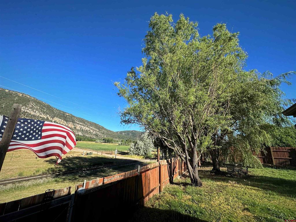 26096 N Highway 550