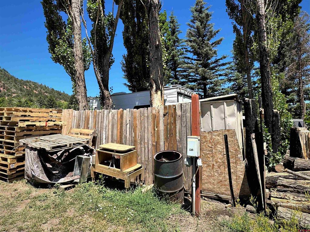 26096 N Highway 550