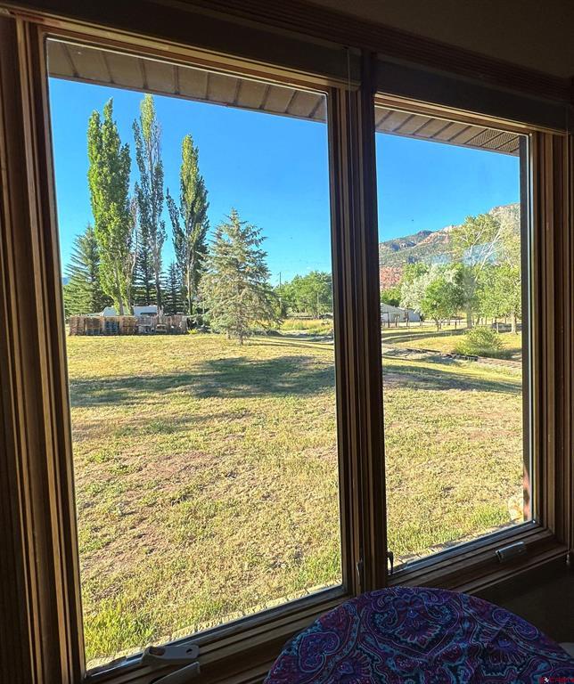 26096 N Highway 550